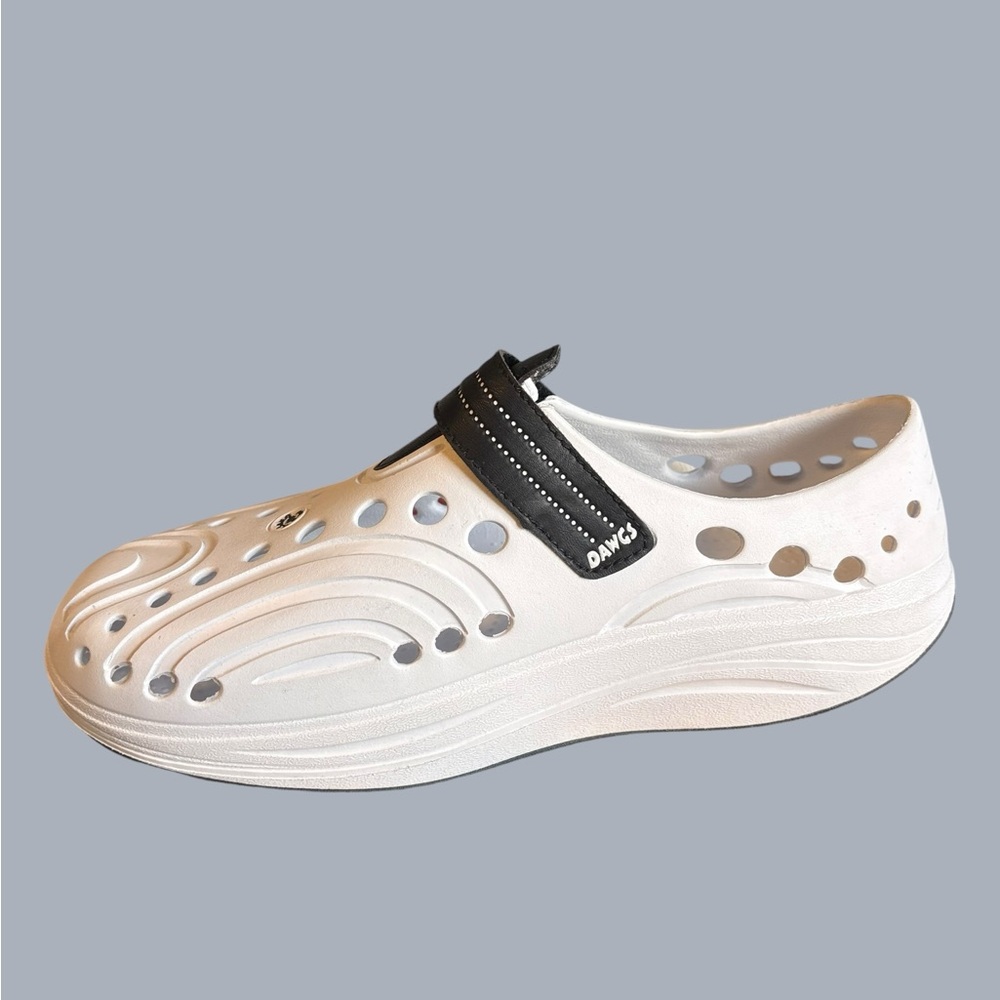 Women’s Spirit Toner Dawgs Shoes